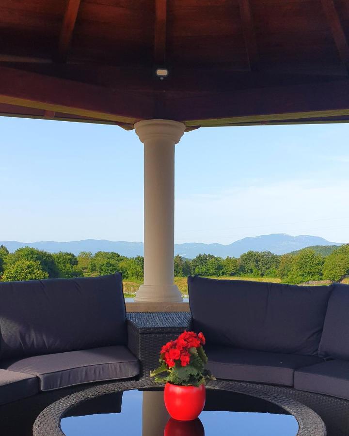 Holiday Apartment Villa Bianca Pazin Exterior foto